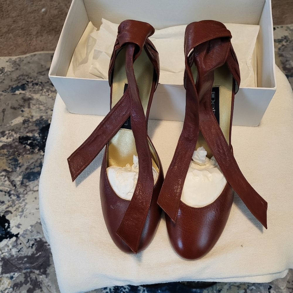 Shoes, tie at ankle, 9 M, Cognac, Details, ( worn twice)